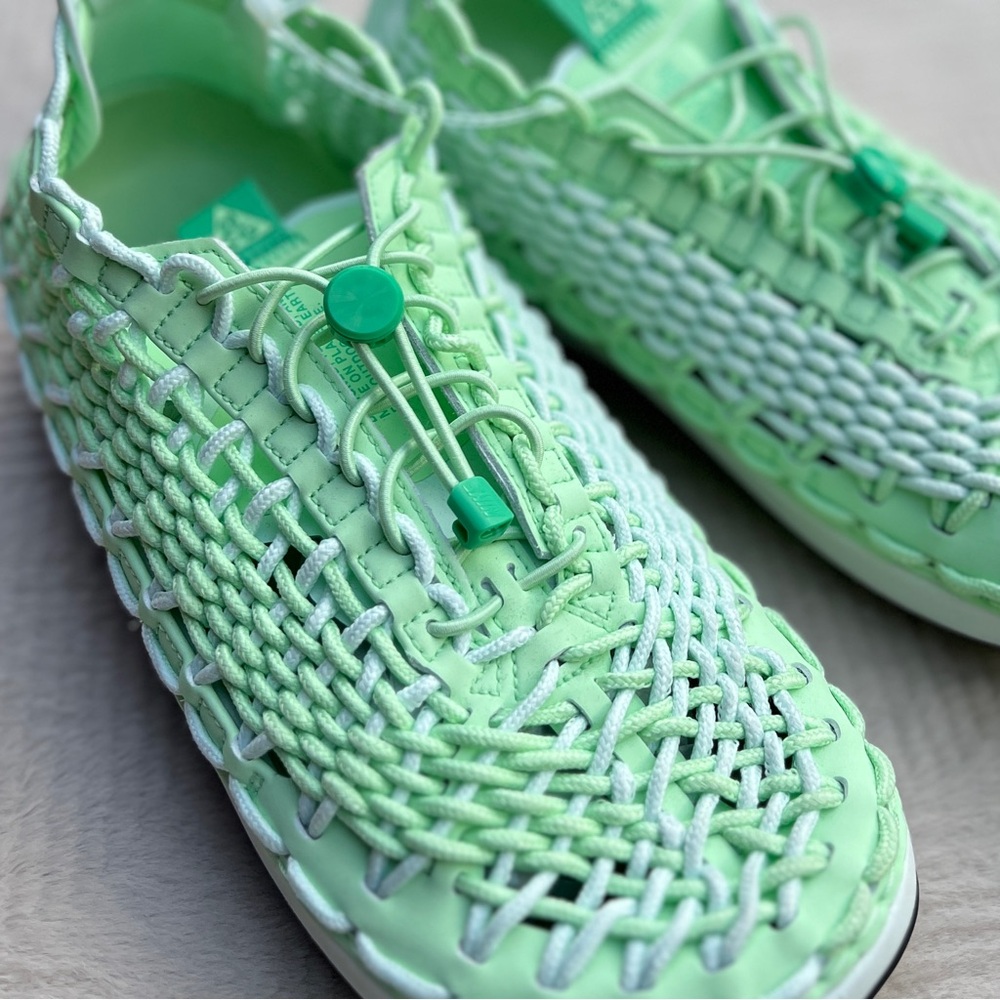 NEW Men’s Size 9 Womens 10.5 Unisex Nike ACG Watercat+ Vapor Green Woven Sneaker - Picture 6 of 8